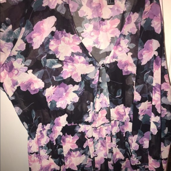 Cardigan - Picture 1 of 2